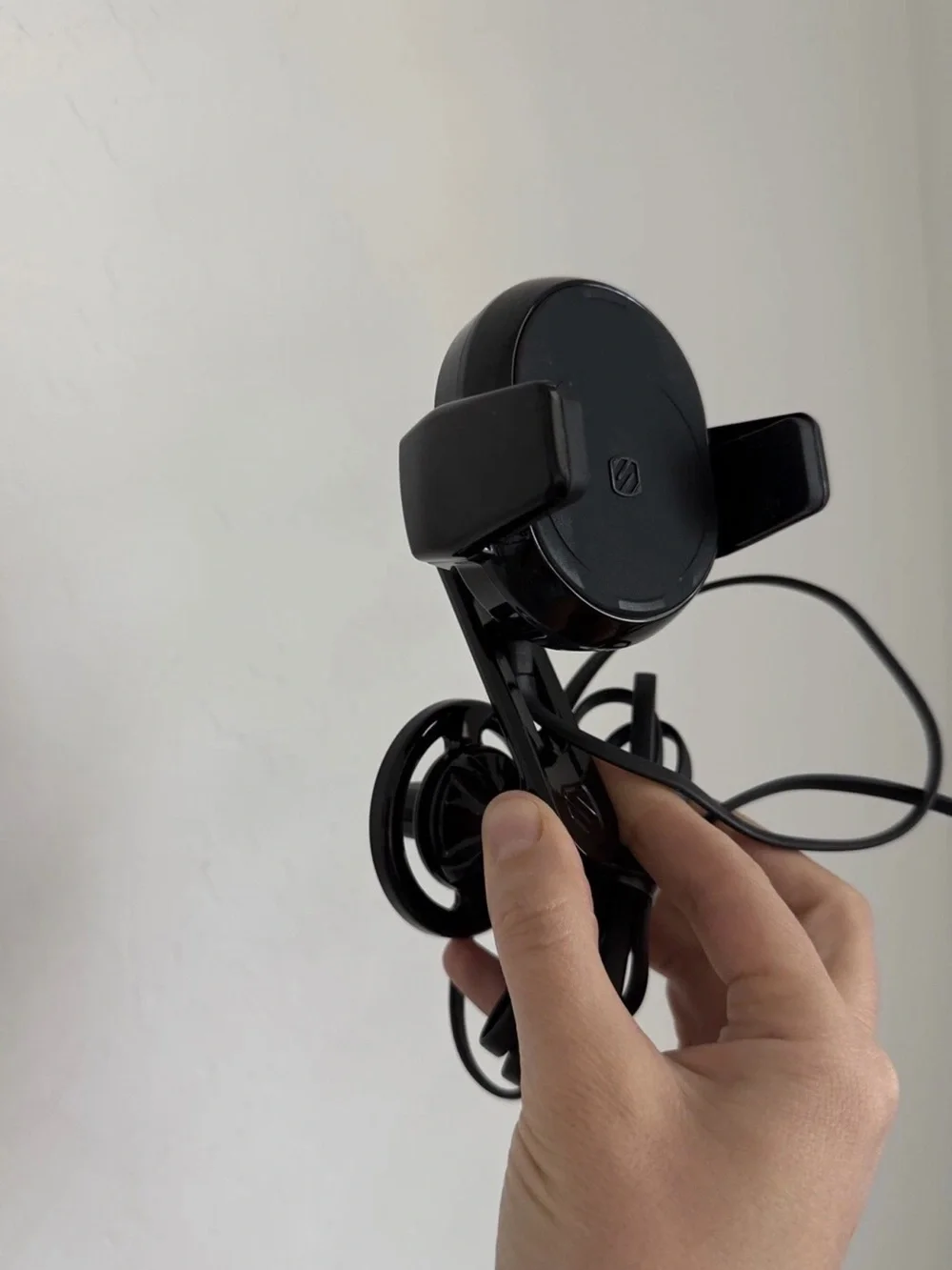 N/A scosche magicgrip